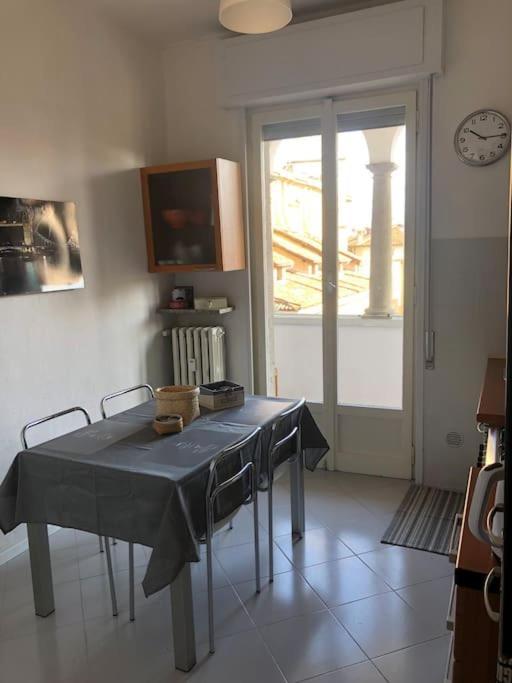 Holly'S House Apartment Alzano Lombardo Buitenkant foto