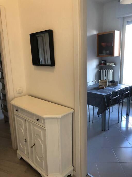 Holly'S House Apartment Alzano Lombardo Buitenkant foto